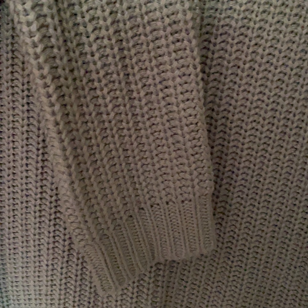 Sweater - Picture 4 of 5
